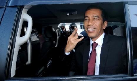 iannews.id | jokowi-tetap-niat-beli-empat-ribu-bus-tahun-ini